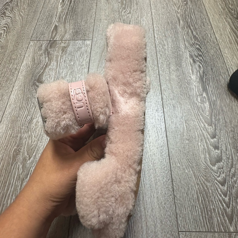 UGG Plush Shearling Slippers in pink - Picture 5 of 13